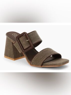 Matisse Brown Fabric Block Heel Slide with Buckle: Size 7